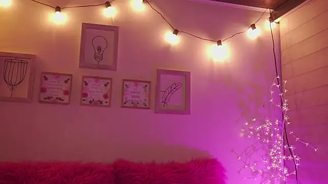 دردشة milly_kenner الجنسية المباشرة