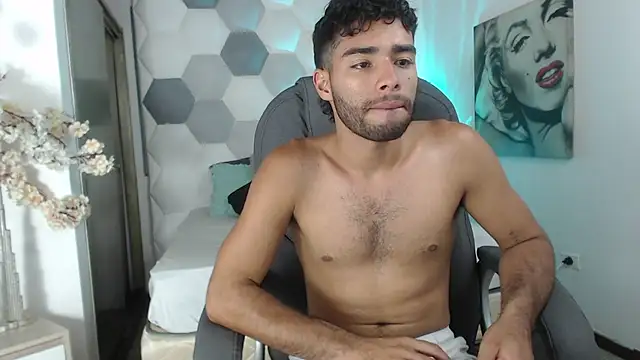 AlejandroGreco Live XXX Chat