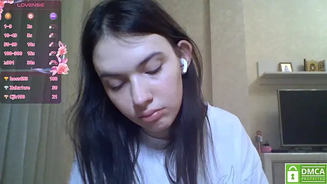 CeyaLier's Live XXX Chat