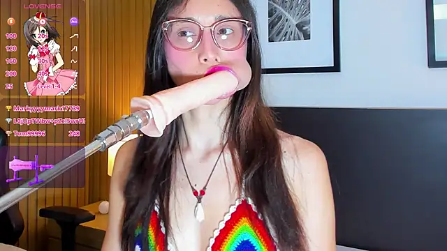 Chat XXX en directo de doll_bella_