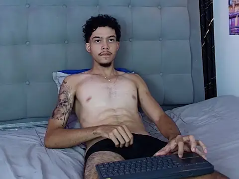 Živý XXX chat thiago_preston