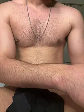 Kissbiceps 在線直播表演