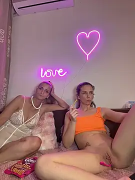 Sabrinedivinee Chat XXX live
