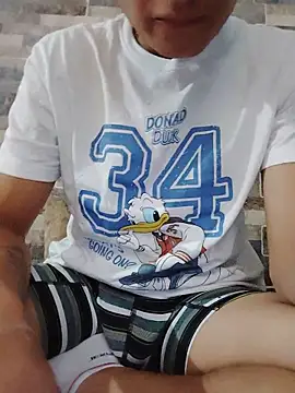Tiger_cryad live XXX chat