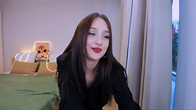 JulietteMonli's Live XXX Chat