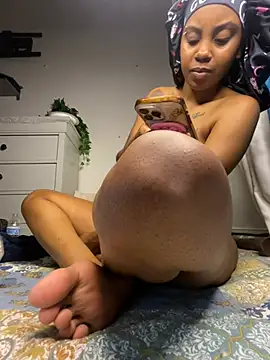 TheRealOshunQueen's Webcam Show