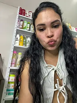 FOX_LATINA Chat XXX live