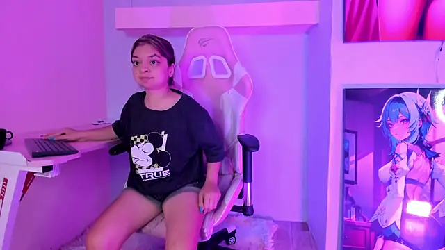 CharlotteMuller live XXX chat