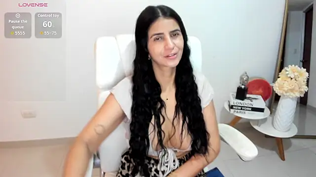 renata_t_ live XXX chat