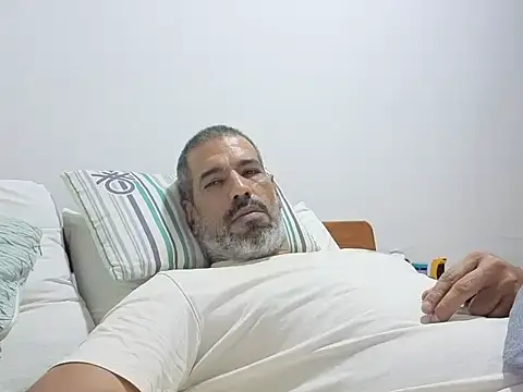 Chat XXX en directo de jackbigcock11