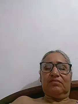 _candi: απευθείας συνομιλία ΧΧΧ