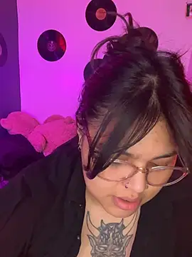 miacanela_xo's Live XXX Chat