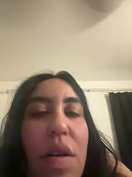 WetFlower69's Live XXX Chat