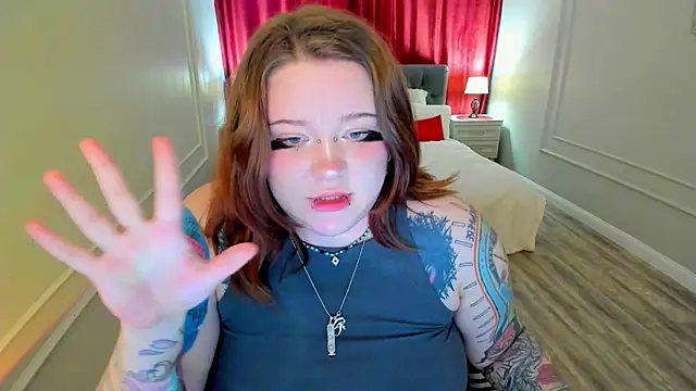 MoonLghte Chat XXX live
