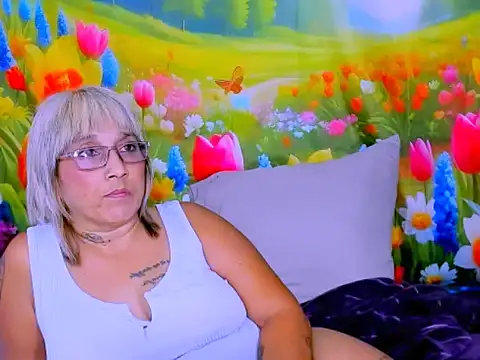 Živý XXX chat indianroxy