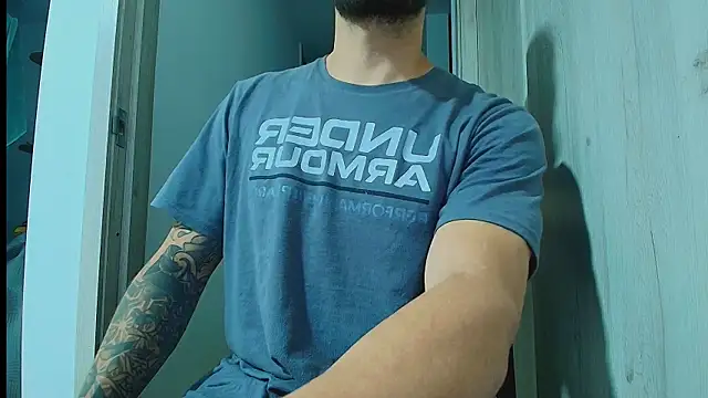 دردشة thomas_gun الجنسية المباشرة