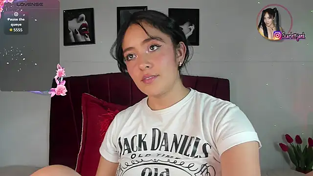 Chat +18 de Scarlett_Jank ao vivo