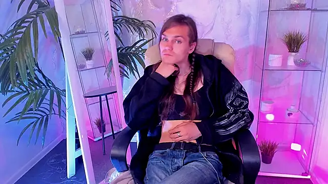 WillFobos Adlı Modelin Canlı XXX Sohbeti