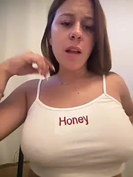 Jennifer_19_06 Live XXX Chat
