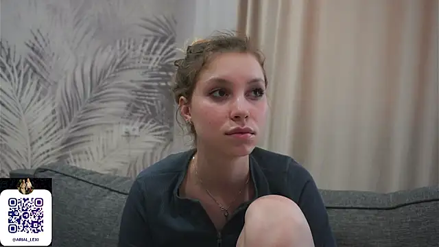 Sairallyn Chat XXX in diretta