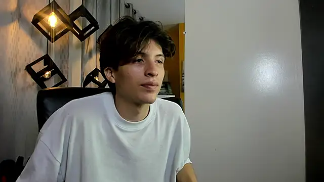 Chatroom XXX en direct de Marcoviolet