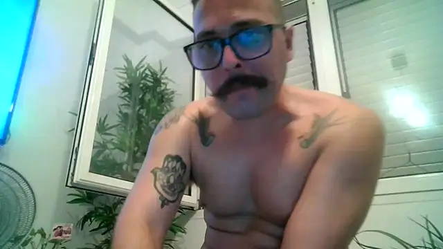 Chat XXX en directo de yanick931
