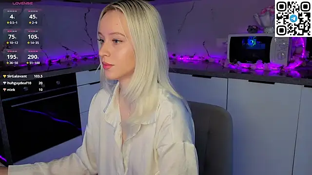 Anadeyaaa XXX чат на живо