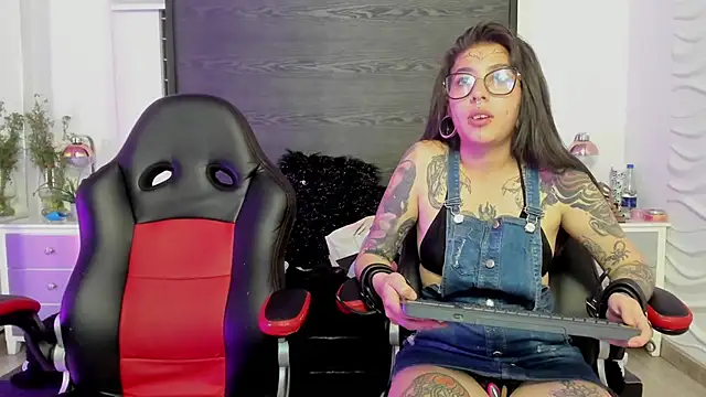 inkedsinners_'s Live XXX Chat