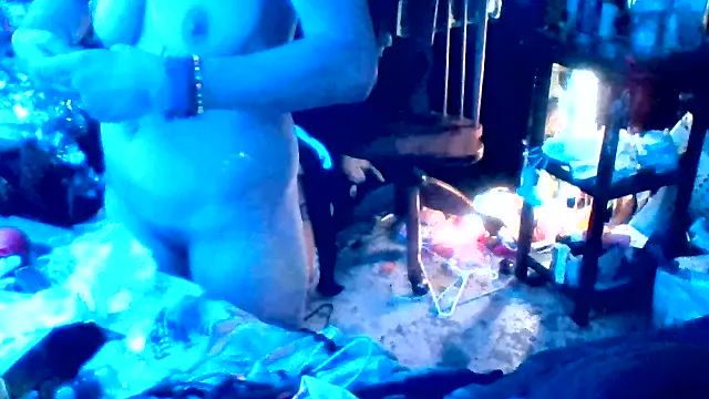 Ambionce Chat XXX live