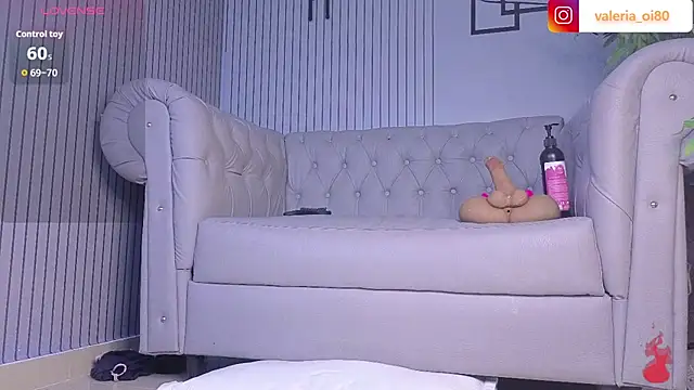 Chat XXX en directo de Hot_ladyy