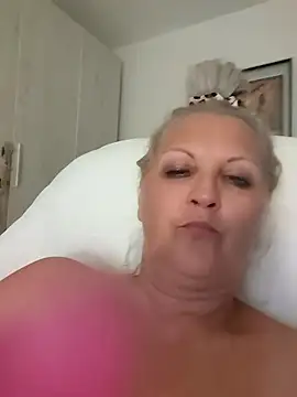 دردشة Divineblond الجنسية المباشرة