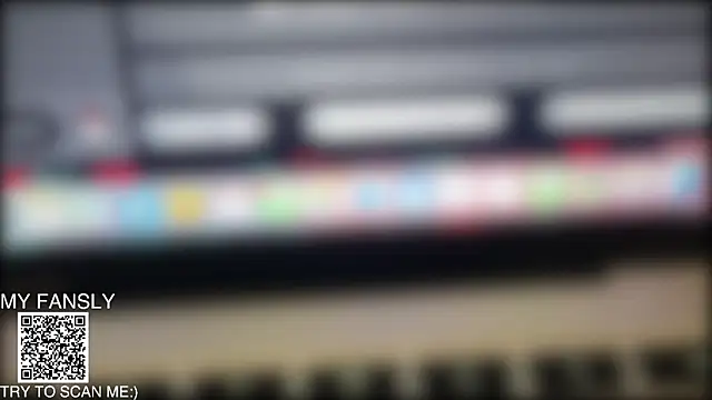 Živý XXX chat iron__chap