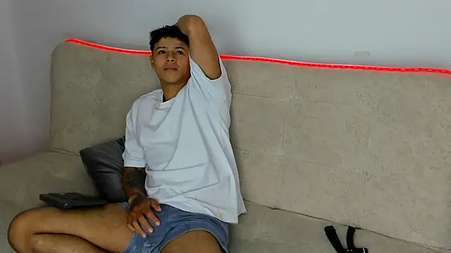 _Alex_Colton 라이브 XXX 채팅