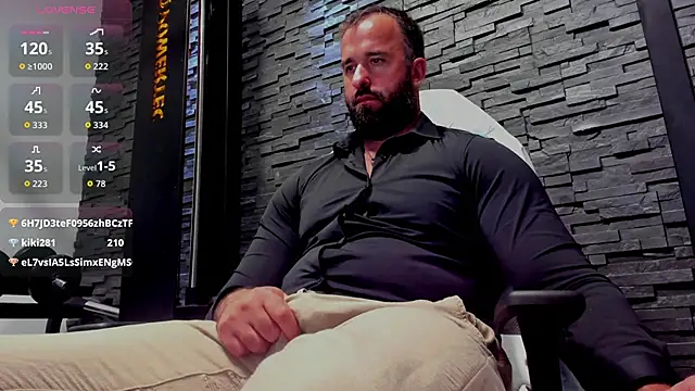 Živý XXX chat David_Big_Daddy