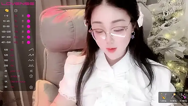 Monica-666888- 即時 XXX 聊天