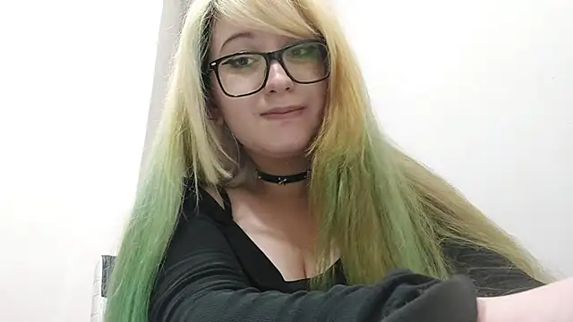 FeliniKatechini Live XXX-Chat
