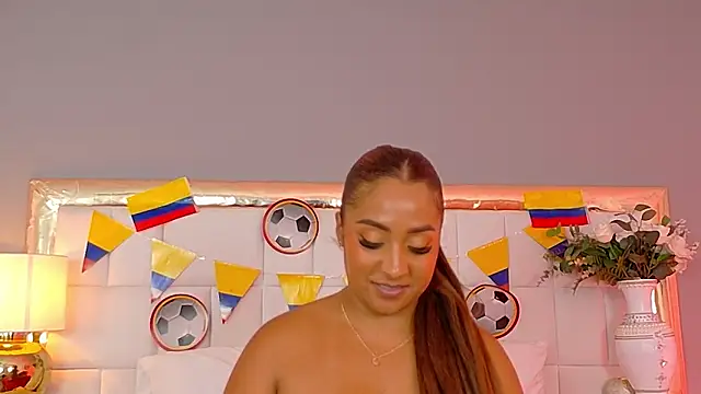 KateVenegas' Live XXX Chat