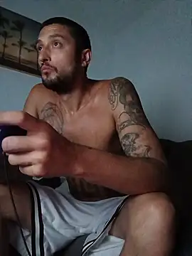 Woodern Show Webcam