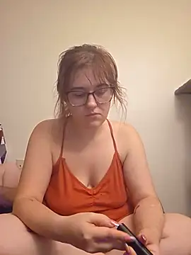 Ashloves_ élő XXX-chatje
