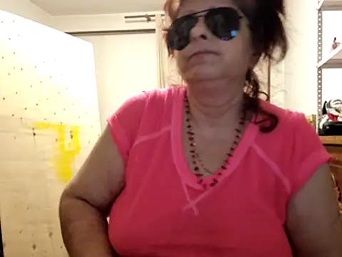 Chat +18 de Samantha_Squirt@xh ao vivo