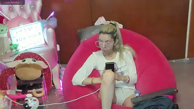 Skinygirl 라이브 XXX 채팅