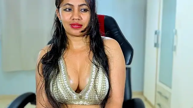 Czat XXX na żywo – FannyXhot