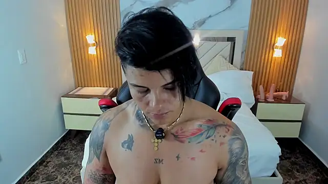 KAROLLJONES1's Live XXX Chat