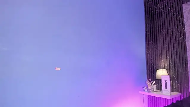 EmaRhodes 即時 XXX 聊天
