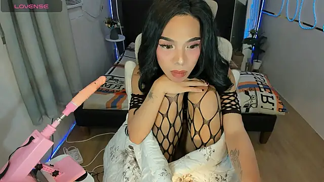Alexa_therealhorsecock 即時 XXX 聊天