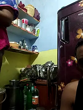 Priyasexcpl's Live XXX Chat