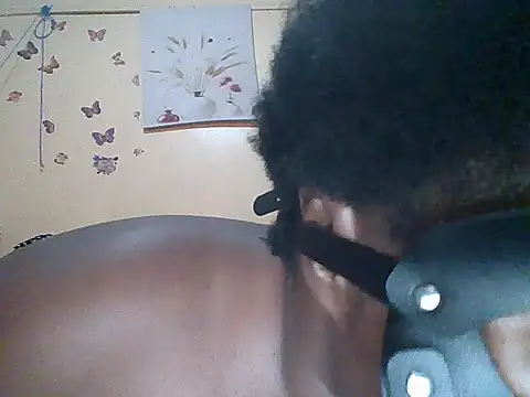 Chat XXX en directo de squirtmama