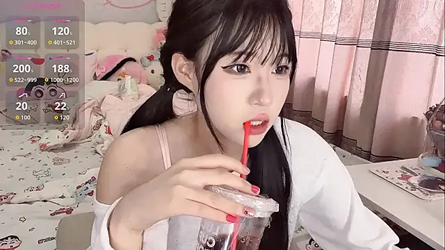 YINUO-QJ's Live XXX Chat