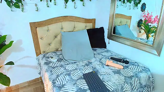Chat XXX en directo de kinkysweet__