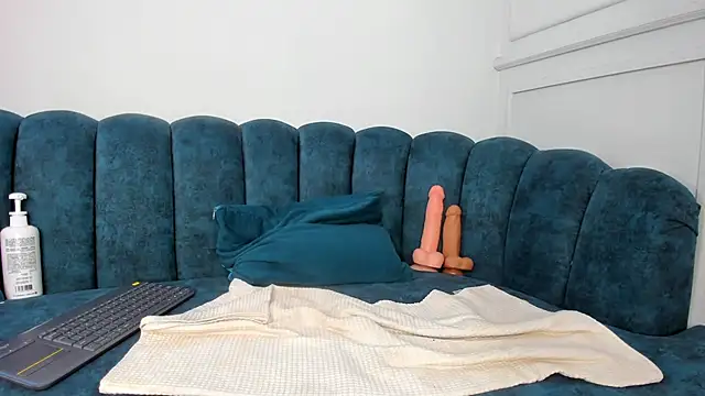 XXX chat uživo modela LeylaRusso